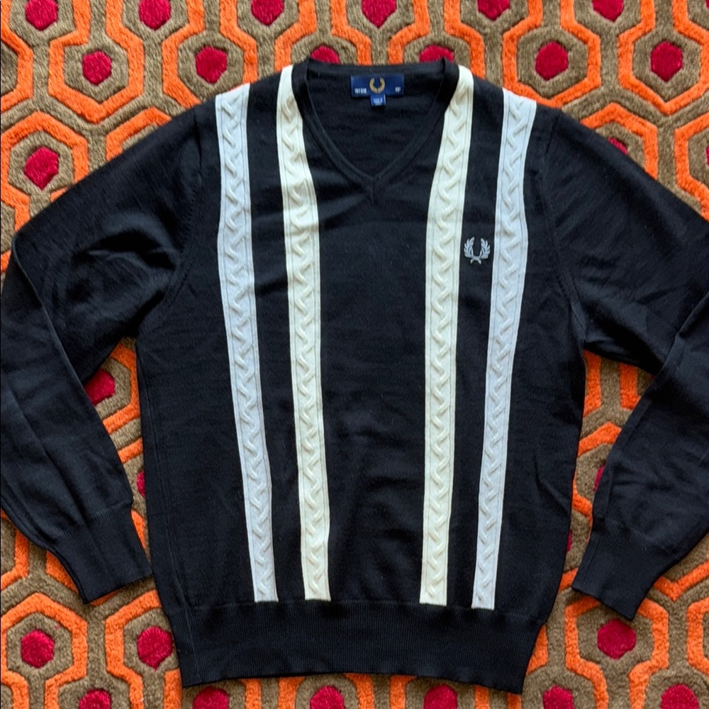 Fred Perry Black and White V-Neck Sweater Merino Wool Men's 40"